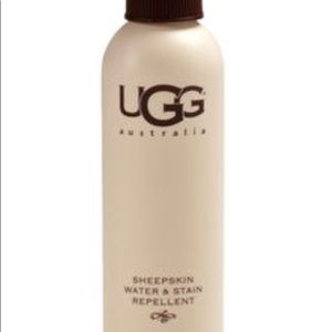 UGG® Sheepskin Water and Stain Repellant